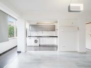 APARTAMENTO T4 EM ALFRAGIDE MOBILADO