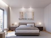 Apartamento T4 em Campolide