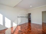 Apartamento T4 em Estrela