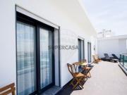 Apartamento T4 em Ferrel