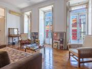 Apartamento T3+2, vista para o Castelo de S. Jorge 125m²...