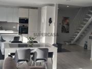 Apartamento T4 em Mafra