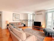 Apartamento T4 em Misericórdia de 141,00 m²