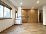 Apartamento T4 em Nogueiró e Tenões