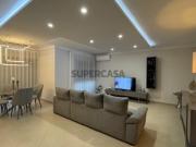 Apartamento T4 em Olhão