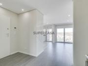 Apartamento T4 em Póvoa de Santo Adrião e Olival Basto