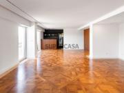 Apartamento T4 em São Domingos de Benfica