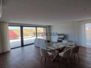 Apartamento T4 em Santa Marinha e São Pedro da Afurada