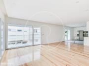 Apartamento T4 em So Joo do Estoril
