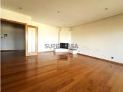 Apartamento T4 na Abelheira