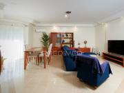 Apartamento T4 na Avenida Vieira da Silva Santa Marta do...