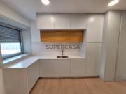 Apartamento T4 na Rua da Constituição Espaço, Conforto e...