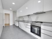 Apartamento T3+1 no Areeiro?