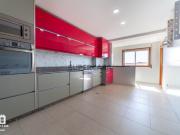 Apartamento T4 no condomínio fechado Olaria Residence...