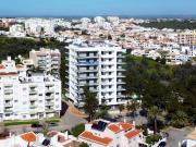 Apartamento T4 novo com 180 m2 situado em Portimão,...