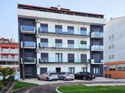 Apartamento T4 novo, situado em Fátima