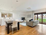 Apartamento T4 para arrendamento