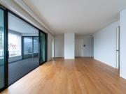 Apartamento T4 para arrendamento sem móveis em Santo António