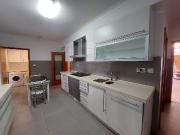 Apartamento T4 para arrendar em Almada Velha