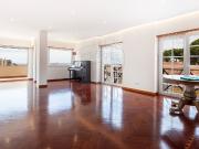 Apartamento T4 para arrendar em Lisboa Apartamento T4 para arrendar em Lisboa