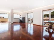 Apartamento T4 para arrendar em Lisboa
