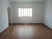 Apartamento T4 para arrendar em Ovar
