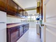 Apartamento T4 para Remodelação no Coração dos Olivais,...