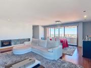 Apartamento T4 perto da estação do metro, em Vila do...