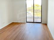 Apartamento T4, Santo António Dos Cavaleiros e Frielas,...