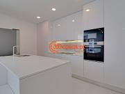 Apartamento T4 todo renovado em zona histórica de Faro...