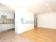 Apartamento T4 totalmente remodelado localizado em Olhão...