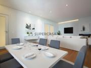 Apartamento T4 totalmente renovado em Nogueira da Maia