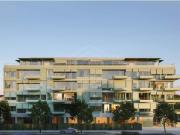 Apartamento T5 com Amplo Terraço e Piscina, com 4...