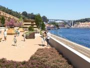 Apartamento T5 com piscina, varanda e vista rio