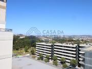 Apartamento T5 duplex, A.C estacionamento 4 carros, 2...