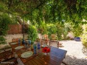Apartamento T5 duplex com jardim de 35m2 no Campo...