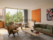 Apartamento T5 Duplex com jardim privativo, na Avenida...