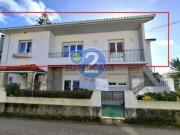 Apartamento T5 Duplex com logradouro Pousos