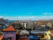 Apartamento T5 Duplex com vistas de mar para venda na...