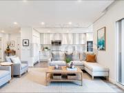 Apartamento T5 duplex na Urbanização Nossa Sra da Atalaia