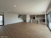 Apartamento T5 Duplex nico com 229 m Novo, Sofisticado e...