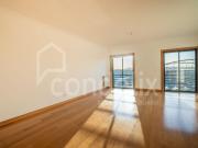 Apartamento T5 duplex no Alto dos Moinhos 140m² São...