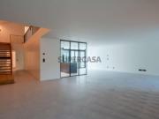 Apartamento T5 duplex com estacionamento em Belém Lisboa