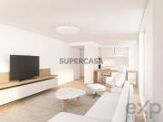 Apartamento T5 em Alcântara