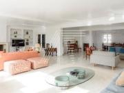 Apartamento T5 em Lisboa