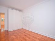 Apartamento T5 em Lisboa