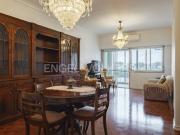 Apartamento T5 em Lisboa