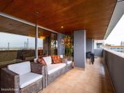 Apartamento T5 com terrao nos Maninhos