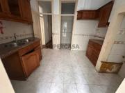 Apartamento T5 para Remodelar | 1.º Andar | 142 m² +...