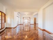 Apartamento T5, Terraço, 2 lugares estacionamento...